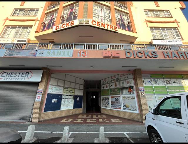 2,500M² BUSINESS CENTRE FOR SALE IN GANDHINAGAR
